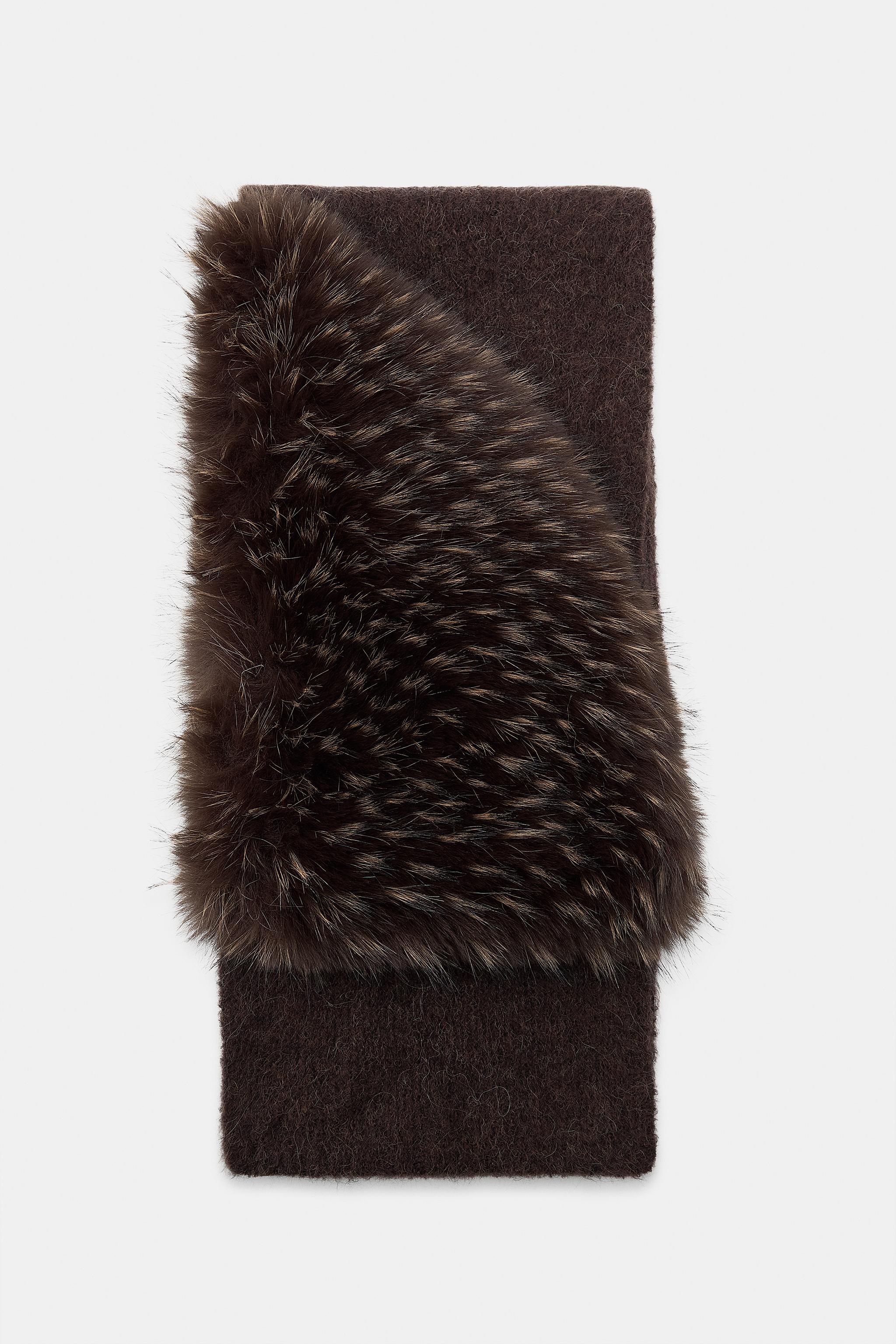 FAUX FUR EFFECT KNIT SCARF